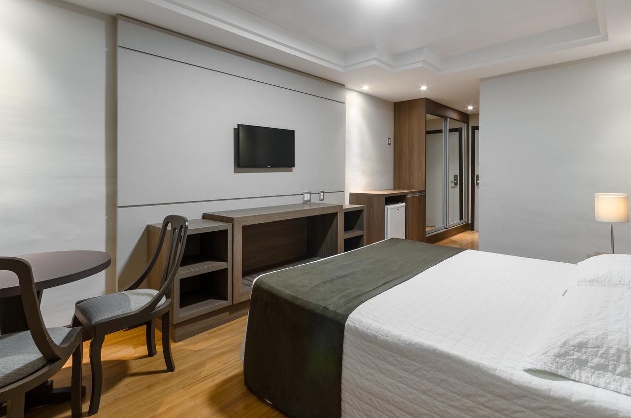 Hotel Recanto Das Hortensias Паса-Куатру Екстер'єр фото